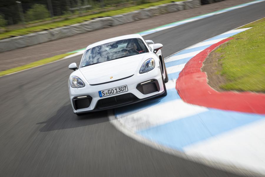  Porsche 718 Cayman GT4 (982C) 2019 года  (WW) (фото 107 из 190)